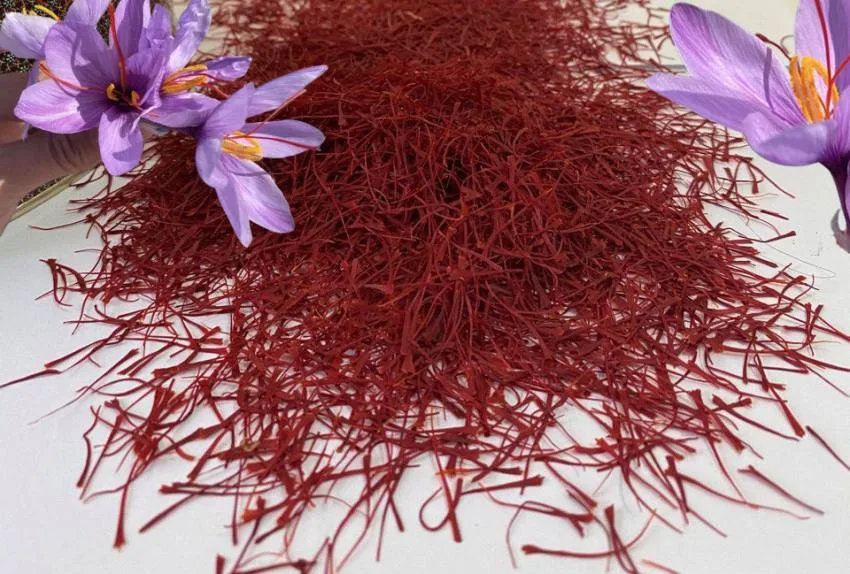 زعفران سوپرنگین زلاله